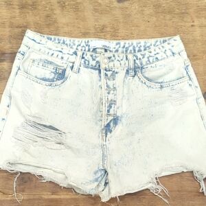 Vici Women's Light Blue and White Jean Shorts